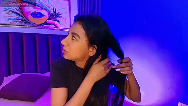 Snapshot of Tamaraakins chatting on 10, 9, 2025 Tamaraakins online show from 10, 9, 2025