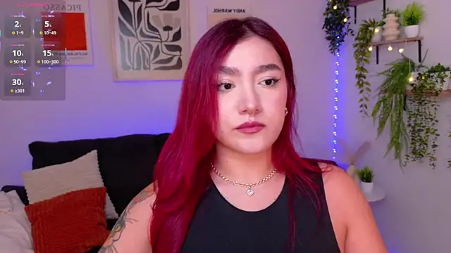 ViolettCastel online show from 10, 4, 2026