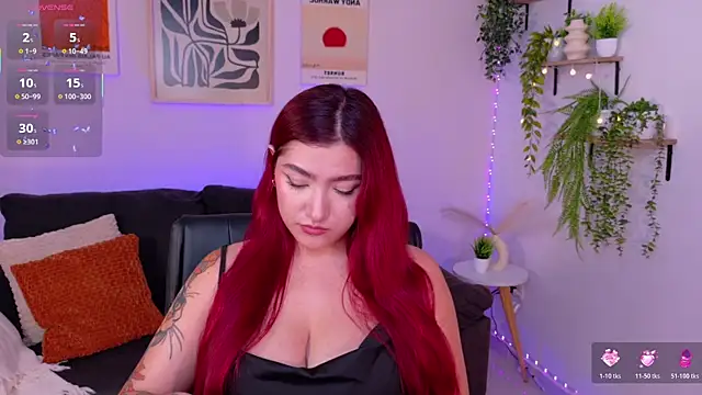 Snapshot of ViolettCastel chatting on 19, 4, 2026 ViolettCastel online show from 19, 4, 2026