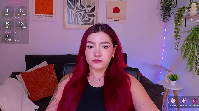 Snapshot of ViolettCastel chatting on 5, 5, 2026 ViolettCastel online show from 5, 5, 2026