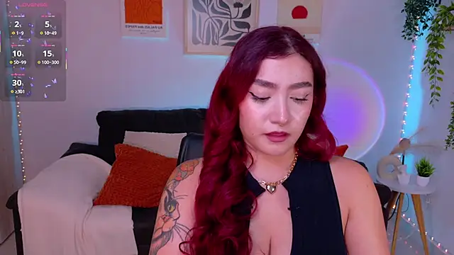Snapshot of ViolettCastel chatting on 2, 7, 2026 ViolettCastel online show from 2, 7, 2026