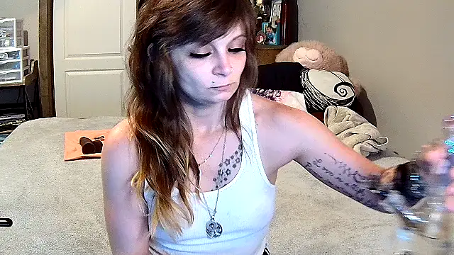 Snapshot of ZeelaXoXo chatting on 24, 2, 2026 ZeelaXoXo online show from 24, 2, 2026