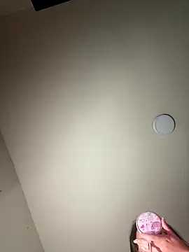 Kimmymadison- online show from 11, 11, 2025