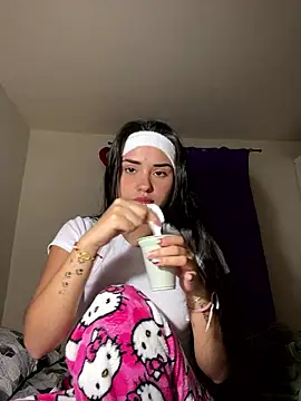 Kimmymadison- online show from 13, 1, 2026