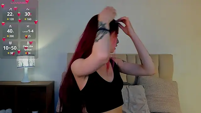 Roxxy mora online show from 14, 1, 2025