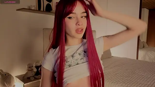 Roxxy mora online show from 10, 10, 2025