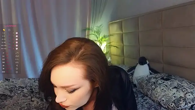 Snapshot of AsteriaHamel chatting on 22, 2, 2025 AsteriaHamel online show from 22, 2, 2025