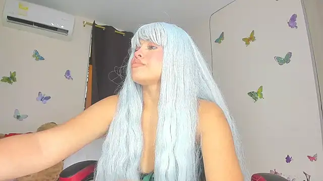 sofiacastillo01 online show from 7, 11, 2025