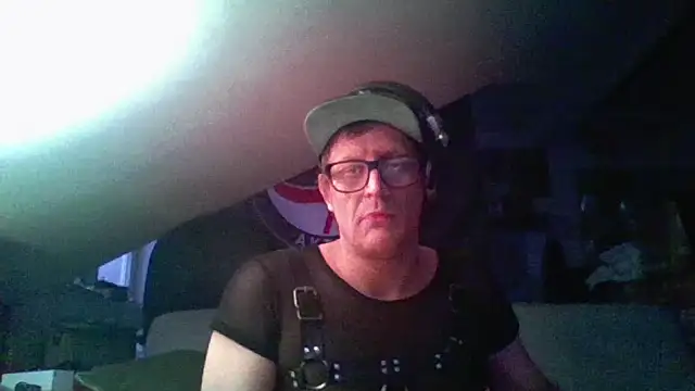 Snapshot of Bigthroaterboy chatting on 6, 12, 2024 Bigthroaterboy online show from 6, 12, 2024