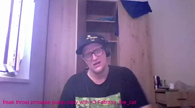 Snapshot of Bigthroaterboy chatting on 1, 3, 2025 Bigthroaterboy online show from 1, 3, 2025
