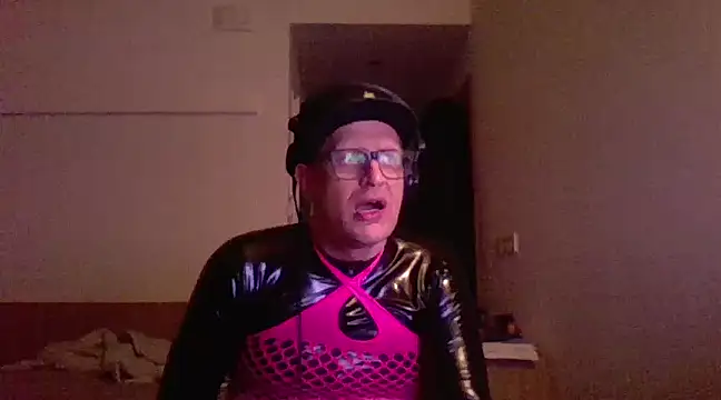 Snapshot of Bigthroaterboy chatting on 8, 3, 2025 Bigthroaterboy online show from 8, 3, 2025