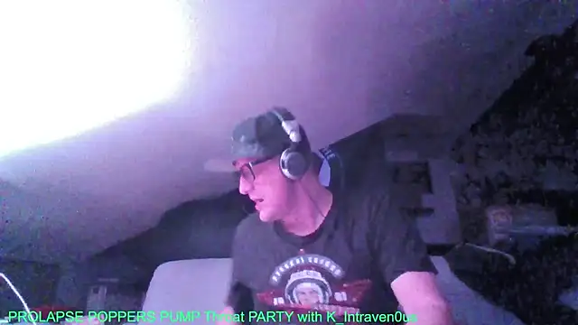 Bigthroaterboy online show from 30, 10, 2025