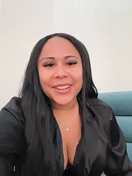 Snapshot of HaileyDiana chatting on 15, 2, 2025 HaileyDiana online show from 15, 2, 2025