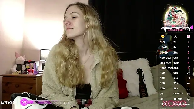 Snapshot of EllieeRose chatting on 8, 1, 2025 EllieeRose online show from 8, 1, 2025