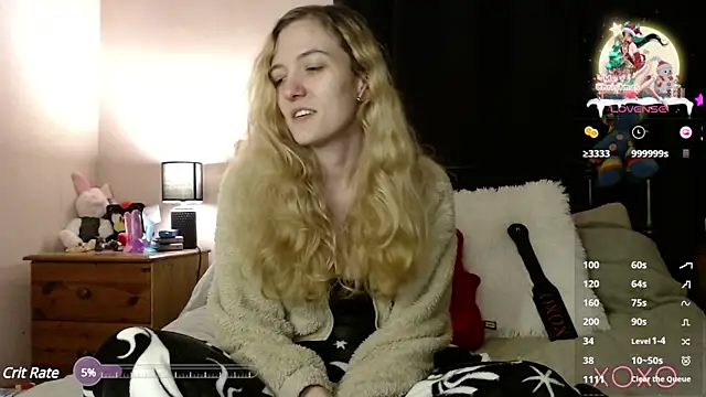 Snapshot of EllieeRose chatting on 10, 1, 2025 EllieeRose online show from 10, 1, 2025