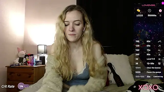 Snapshot of EllieeRose chatting on 19, 1, 2025 EllieeRose online show from 19, 1, 2025