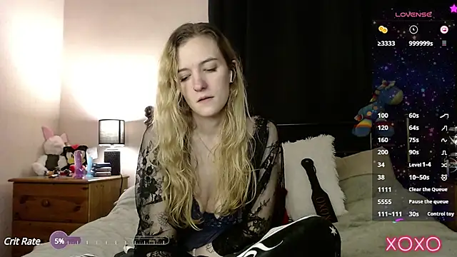 Snapshot of EllieeRose chatting on 6, 2, 2025 EllieeRose online show from 6, 2, 2025