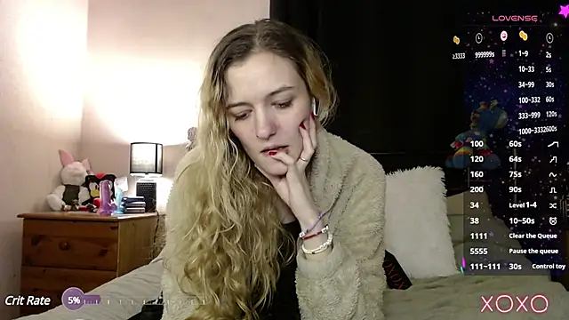 Snapshot of EllieeRose chatting on 23, 2, 2025 EllieeRose online show from 23, 2, 2025