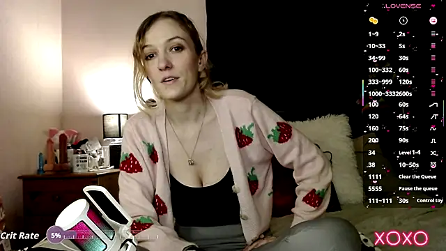 Snapshot of EllieeRose chatting on 22, 9, 2025 EllieeRose online show from 22, 9, 2025