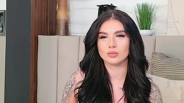 Snapshot of CarolinePrescott chatting on 21, 2, 2026 CarolinePrescott online show from 21, 2, 2026