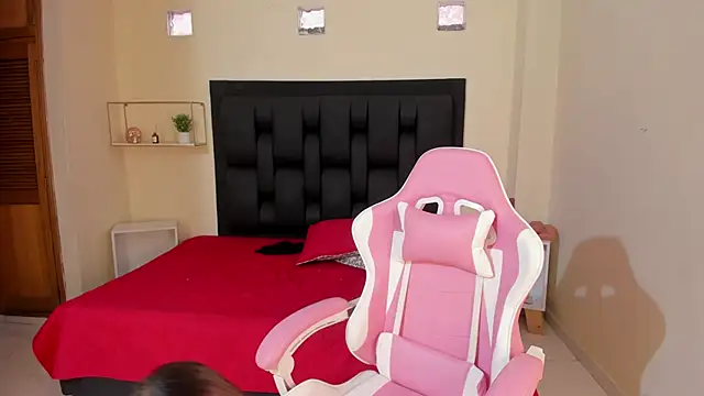 shanakendal2 online show from 23, 1, 2025