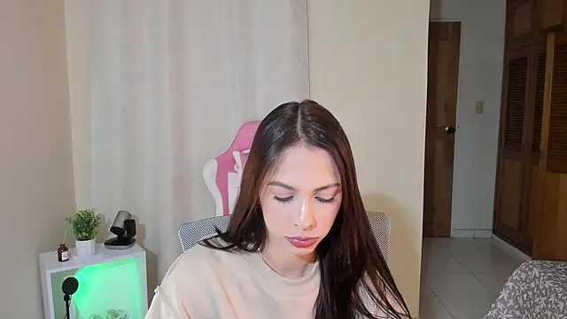 shanakendal2 online show from 18, 2, 2025