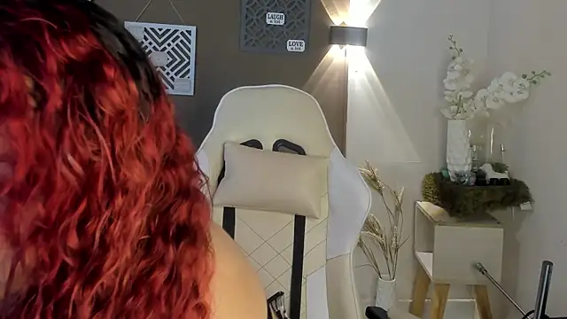 Shayla27 online show from 8, 1, 2025