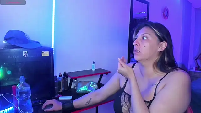 MIABOOBS   online show from 22, 9, 2025