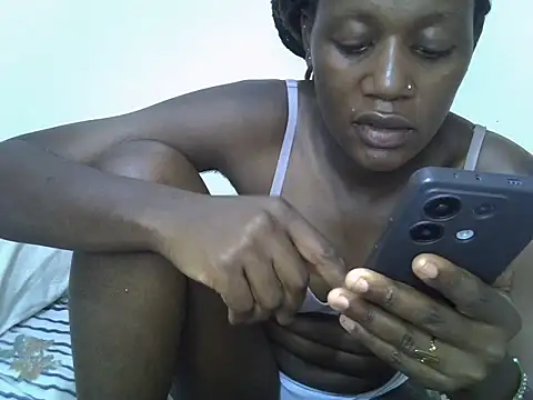 pretty alma20 online show from 15, 2, 2025