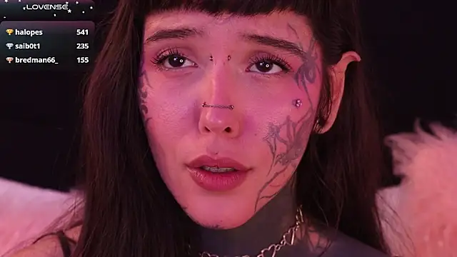 SylveonFox online show from 26, 2, 2025