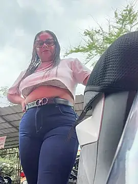 Snapshot of Sol_biglips chatting on 27, 1, 2025 Sol biglips online show from 27, 1, 2025