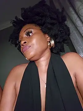 playgirlmc online show from 2, 3, 2026