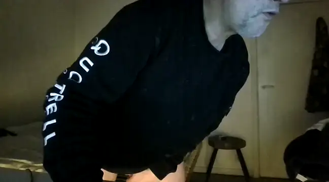 Snapshot of oopsxx chatting on 27, 1, 2025 oopsxx online show from 27, 1, 2025