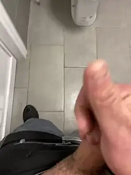 Snapshot of _themask_ chatting on 9, 12, 2024 themask online show from 9, 12, 2024