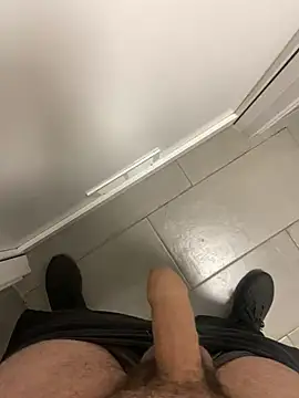 Snapshot of _themask_ chatting on 9, 1, 2025 themask online show from 9, 1, 2025