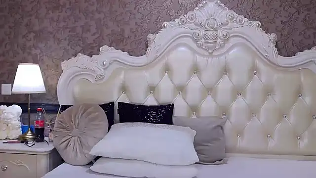 OliveWilson online show from 19, 3, 2025