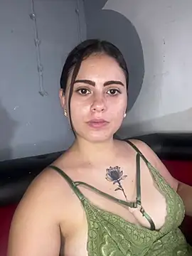 Snapshot of Azuna25 chatting on 16, 7, 2026 Azuna25 online show from 16, 7, 2026