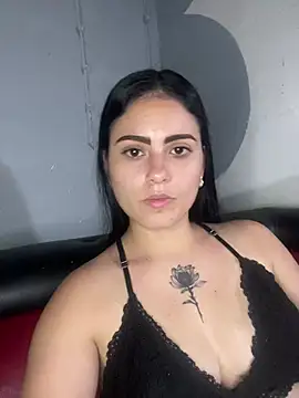 Snapshot of Azuna25 chatting on 17, 7, 2026 Azuna25 online show from 17, 7, 2026