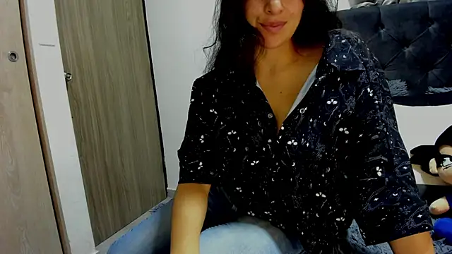 Imevarose online show from 22, 11, 2025