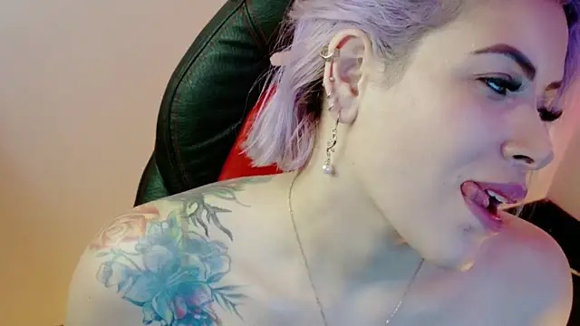 Natalia Montoya online show from 2, 3, 2026