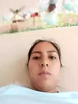 Snapshot of Valeer_abby chatting on 5, 1, 2025 Valeer abby online show from 5, 1, 2025