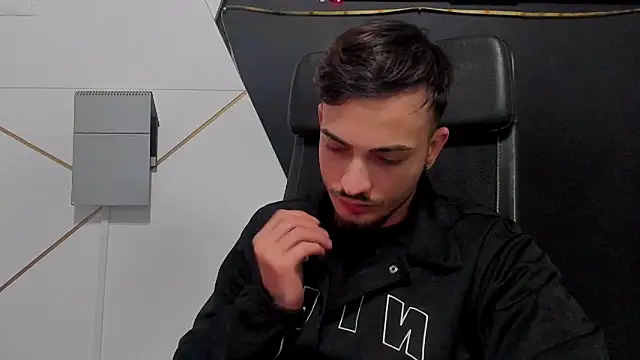 BrandonTate online show from 2, 4, 2026