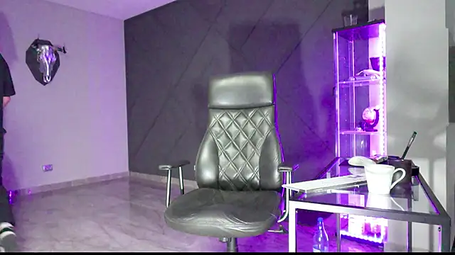 Snapshot of mattmasterss chatting on 7, 3, 2025 mattmasterss online show from 7, 3, 2025