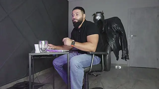 mattmasterss online show from 6, 11, 2025