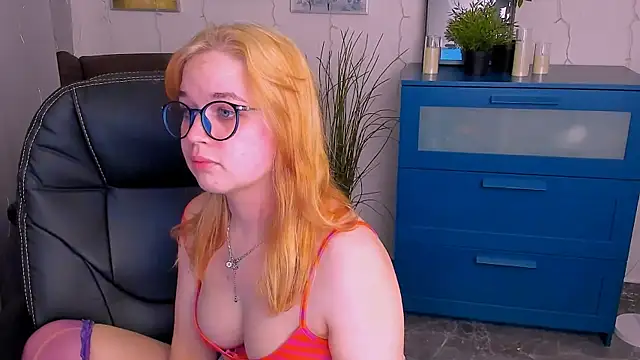 AlicePopsy online show from 24, 1, 2025