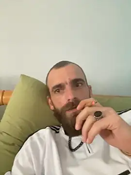 Snapshot of Antonio_Vatooo chatting on 28, 9, 2025 Antonio Vatooo online show from 28, 9, 2025