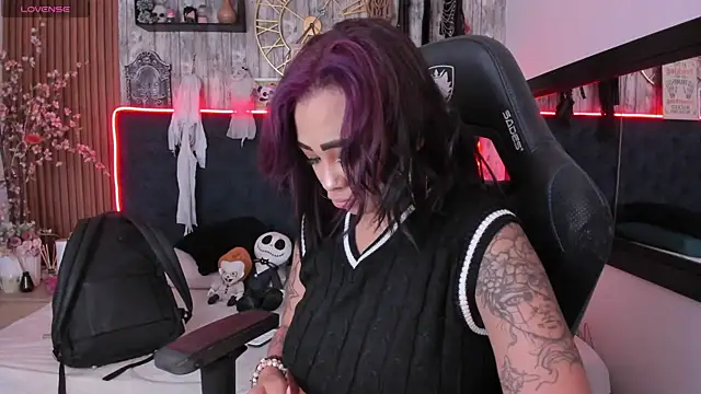 Neko Misaki online show from 18, 1, 2025