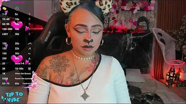 Neko Misaki online show from 25, 10, 2025