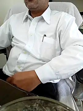 Hot-man39 online show from 9, 1, 2025