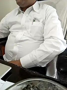 Hot-man39 online show from 18, 1, 2025